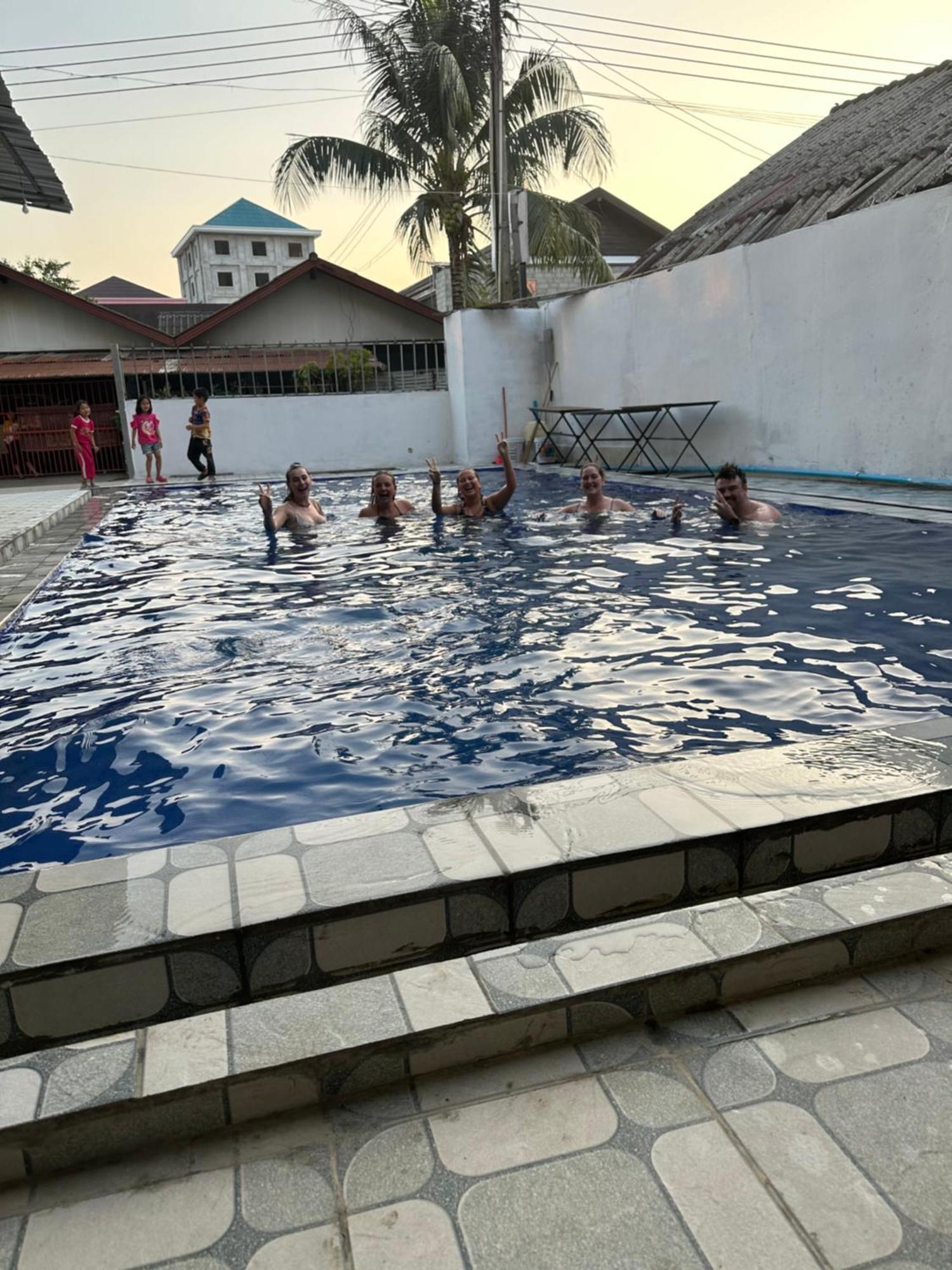 Vang Vieng Guesthouse Экстерьер фото