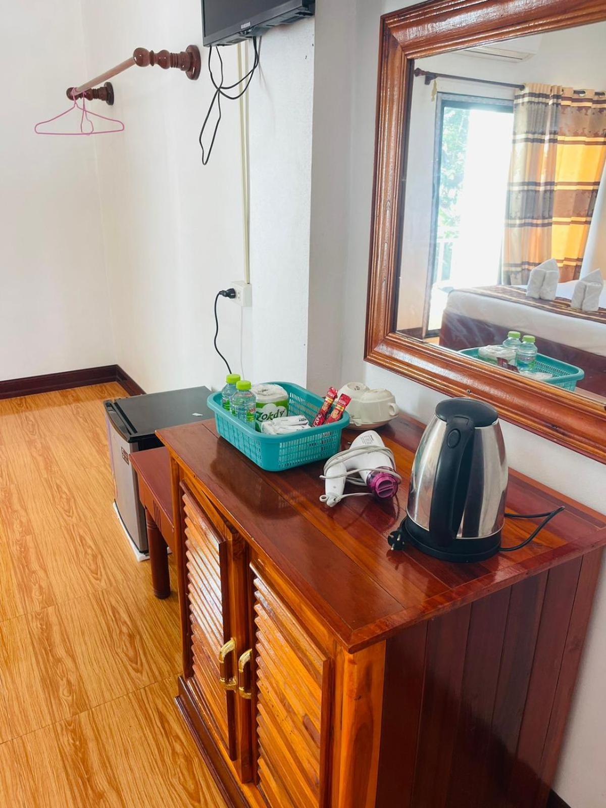 Vang Vieng Guesthouse Экстерьер фото